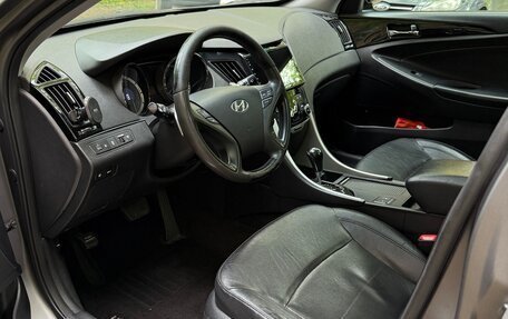 Hyundai Sonata VI, 2012 год, 1 200 000 рублей, 10 фотография