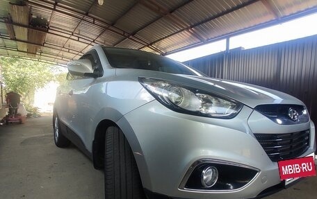 Hyundai ix35 I рестайлинг, 2010 год, 1 350 000 рублей, 2 фотография