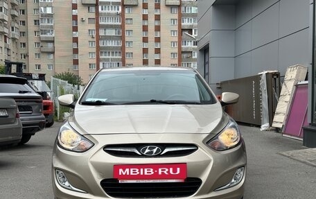 Hyundai Solaris II рестайлинг, 2011 год, 649 000 рублей, 2 фотография