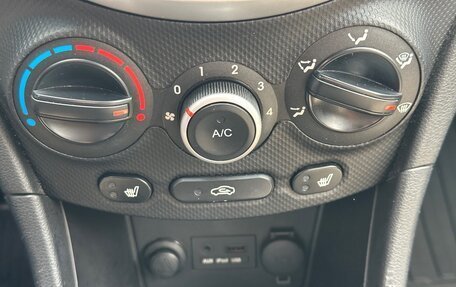 Hyundai Solaris II рестайлинг, 2011 год, 649 000 рублей, 12 фотография