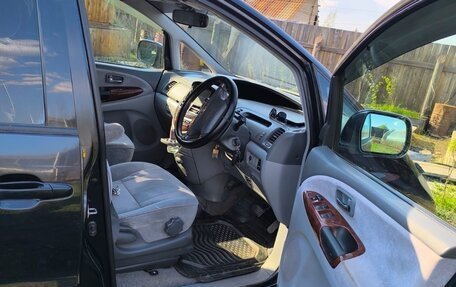 Toyota Estima III рестайлинг -2, 2001 год, 800 000 рублей, 8 фотография