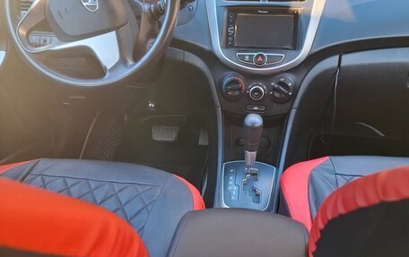 Hyundai Solaris II рестайлинг, 2012 год, 680 000 рублей, 6 фотография