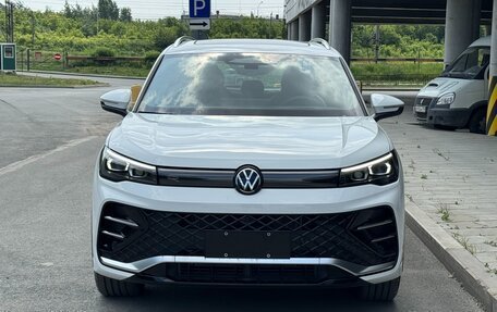 Volkswagen Tiguan, 2025 год, 4 590 000 рублей, 3 фотография