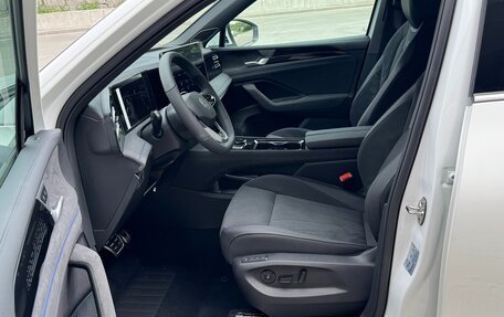 Volkswagen Tiguan, 2025 год, 4 590 000 рублей, 13 фотография