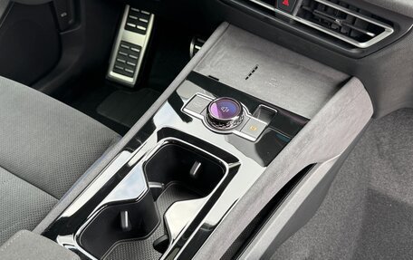 Volkswagen Tiguan, 2025 год, 4 590 000 рублей, 27 фотография