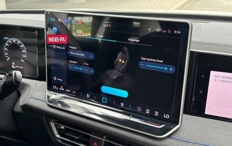 Volkswagen Tiguan, 2025 год, 4 590 000 рублей, 25 фотография