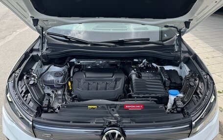 Volkswagen Tiguan, 2025 год, 4 590 000 рублей, 36 фотография