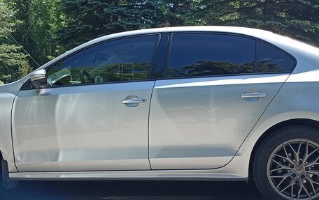 Volkswagen Jetta VI, 2013 год, 1 250 000 рублей, 5 фотография
