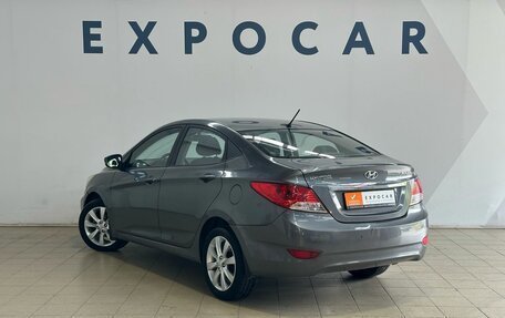 Hyundai Solaris II рестайлинг, 2011 год, 470 000 рублей, 2 фотография