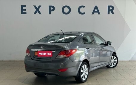 Hyundai Solaris II рестайлинг, 2011 год, 470 000 рублей, 3 фотография