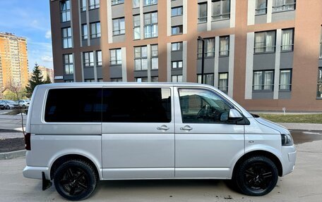 Volkswagen Caravelle T5, 2013 год, 2 250 000 рублей, 7 фотография