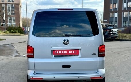 Volkswagen Caravelle T5, 2013 год, 2 250 000 рублей, 8 фотография