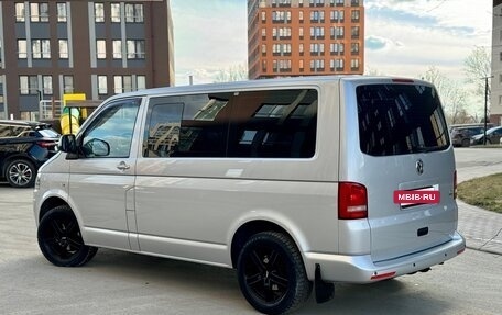 Volkswagen Caravelle T5, 2013 год, 2 250 000 рублей, 4 фотография