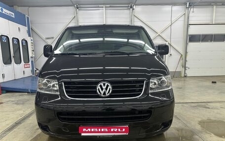 Volkswagen Multivan T5, 2008 год, 1 950 000 рублей, 2 фотография
