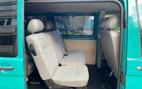 Volkswagen Transporter T5 рестайлинг, 2003 год, 830 000 рублей, 19 фотография