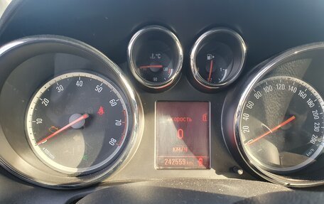 Opel Astra J, 2011 год, 380 000 рублей, 2 фотография
