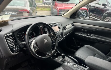 Mitsubishi Outlander III рестайлинг 3, 2012 год, 1 049 000 рублей, 7 фотография