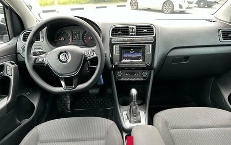 Volkswagen Polo VI (EU Market), 2017 год, 999 000 рублей, 17 фотография
