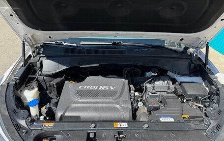 Hyundai Santa Fe III рестайлинг, 2015 год, 2 000 000 рублей, 17 фотография
