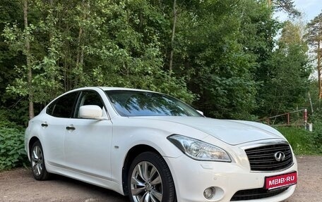 Infiniti M, 2012 год, 1 фотография