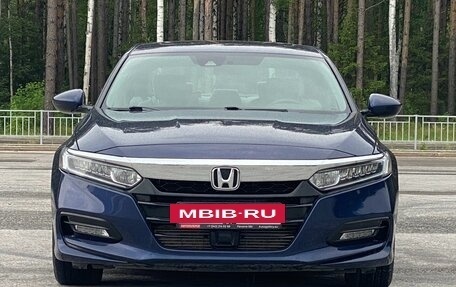Honda Accord IX рестайлинг, 2019 год, 1 999 000 рублей, 2 фотография
