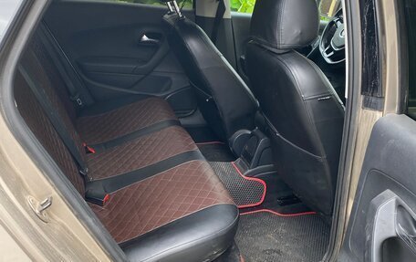 Volkswagen Polo VI (EU Market), 2015 год, 920 000 рублей, 2 фотография