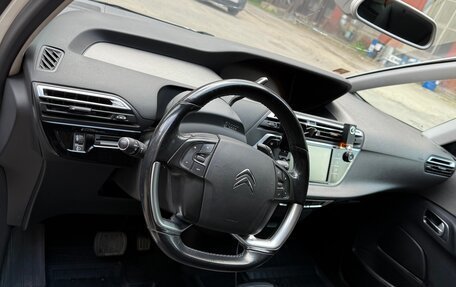 Citroen C4 Picasso II рестайлинг, 2017 год, 1 500 000 рублей, 21 фотография