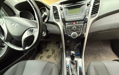 Hyundai i30 II рестайлинг, 2012 год, 1 090 000 рублей, 14 фотография