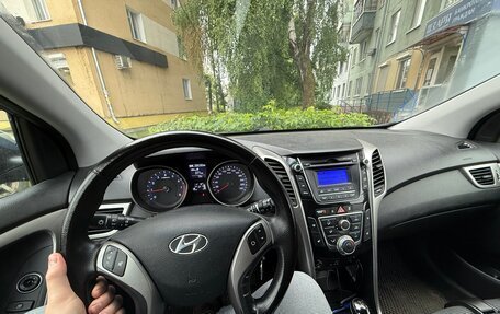 Hyundai i30 II рестайлинг, 2012 год, 1 090 000 рублей, 13 фотография