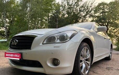 Infiniti M, 2012 год, 15 фотография