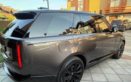 Land Rover Range Rover IV рестайлинг, 2022 год, 24 000 000 рублей, 7 фотография