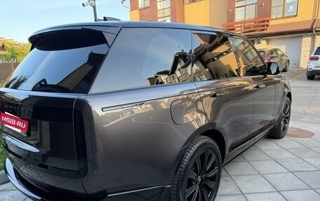 Land Rover Range Rover IV рестайлинг, 2022 год, 24 000 000 рублей, 4 фотография