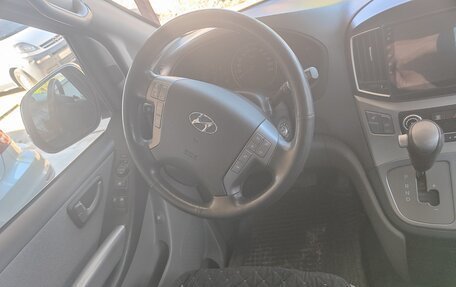 Hyundai H-1 II рестайлинг, 2021 год, 4 000 050 рублей, 23 фотография