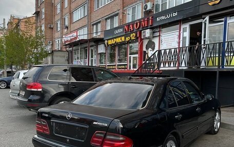 Mercedes-Benz E-Класс, 1998 год, 750 000 рублей, 2 фотография