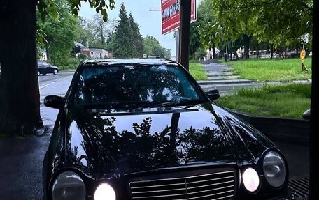 Mercedes-Benz E-Класс, 1998 год, 750 000 рублей, 7 фотография