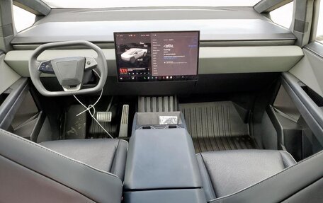 Tesla Cybertruck, 2024 год, 22 110 000 рублей, 8 фотография