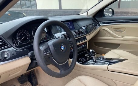 BMW 5 серия, 2012 год, 1 700 000 рублей, 12 фотография