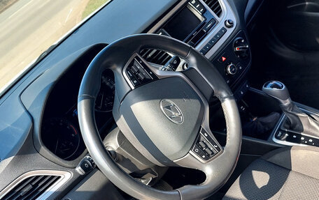 Hyundai Solaris II рестайлинг, 2019 год, 1 550 000 рублей, 5 фотография