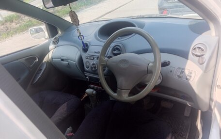 Toyota Vitz, 2000 год, 330 000 рублей, 7 фотография