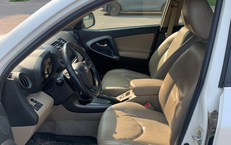 Toyota RAV4, 2010 год, 1 300 000 рублей, 10 фотография