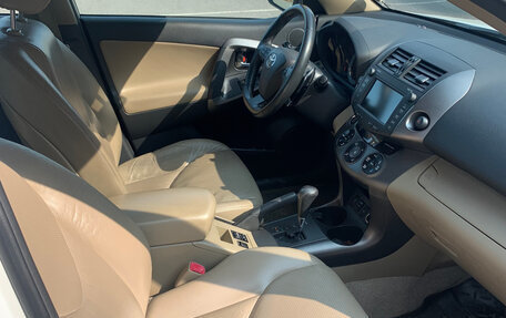 Toyota RAV4, 2010 год, 1 300 000 рублей, 9 фотография
