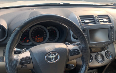 Toyota RAV4, 2010 год, 1 300 000 рублей, 14 фотография
