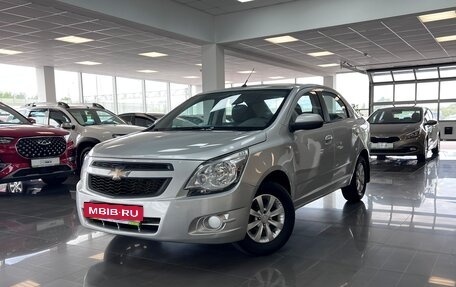 Chevrolet Cobalt II, 2013 год, 645 000 рублей, 3 фотография