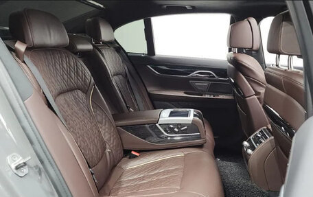 BMW 7 серия, 2021 год, 6 669 000 рублей, 12 фотография