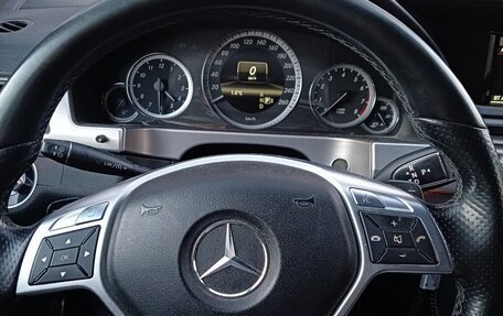 Mercedes-Benz E-Класс, 2012 год, 1 700 000 рублей, 9 фотография