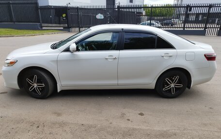 Toyota Camry, 2011 год, 1 320 000 рублей, 6 фотография