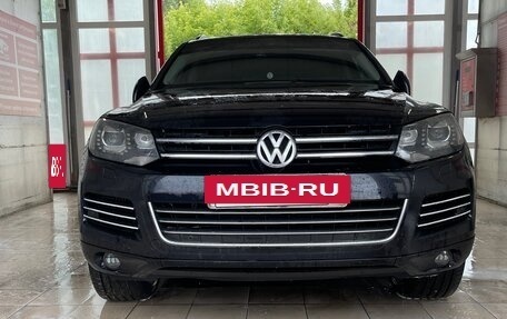 Volkswagen Touareg III, 2011 год, 2 050 000 рублей, 12 фотография