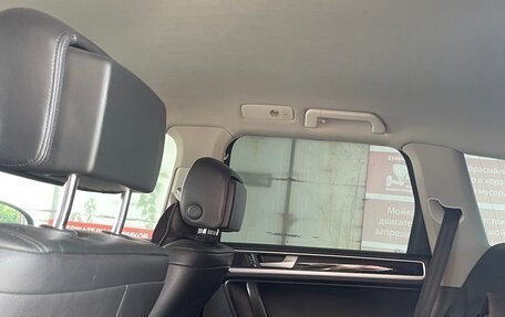 Volkswagen Touareg III, 2011 год, 2 050 000 рублей, 20 фотография