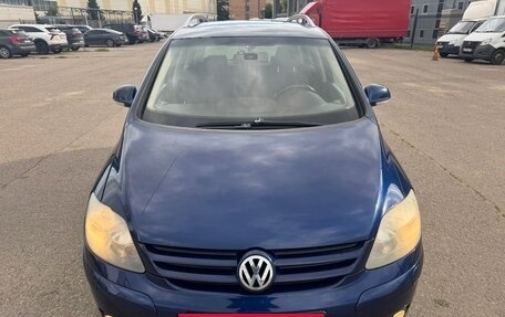 Volkswagen Golf Plus I, 2007 год, 400 000 рублей, 2 фотография