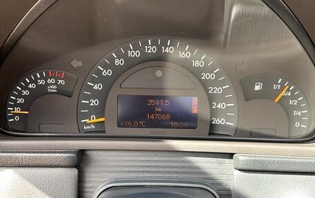 Mercedes-Benz C-Класс, 2001 год, 1 700 000 рублей, 20 фотография
